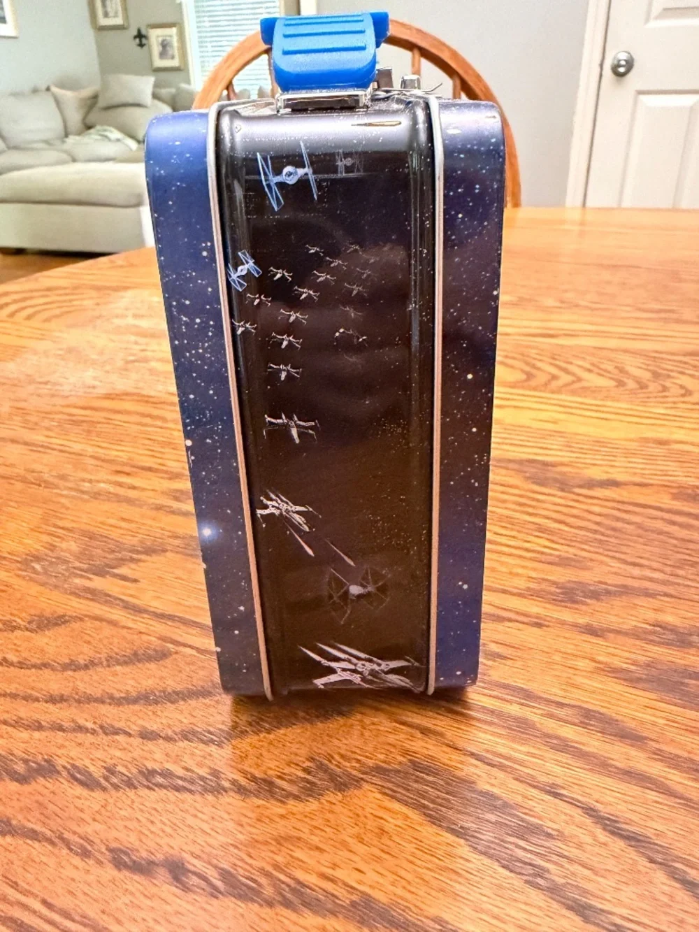 Star Wars Episode IV A New Hope Tin Lunch Box EUC